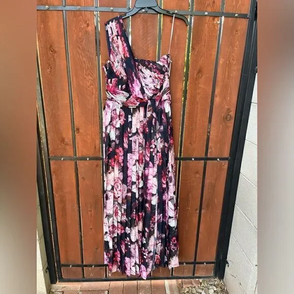 Kay Unger Layla Women's Floral Print Walk Thru Jumpsuit size 4